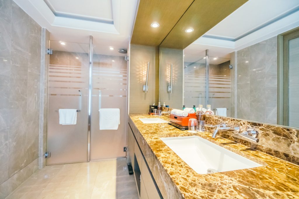 How to Make your Bathroom More Sustainable in Hollywood Florida - Handyman Group SFL